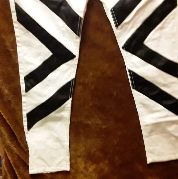 White and Black Pants - Picture 2 of 8